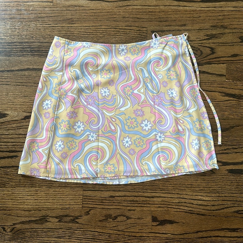 Princess Polly skirt size 8